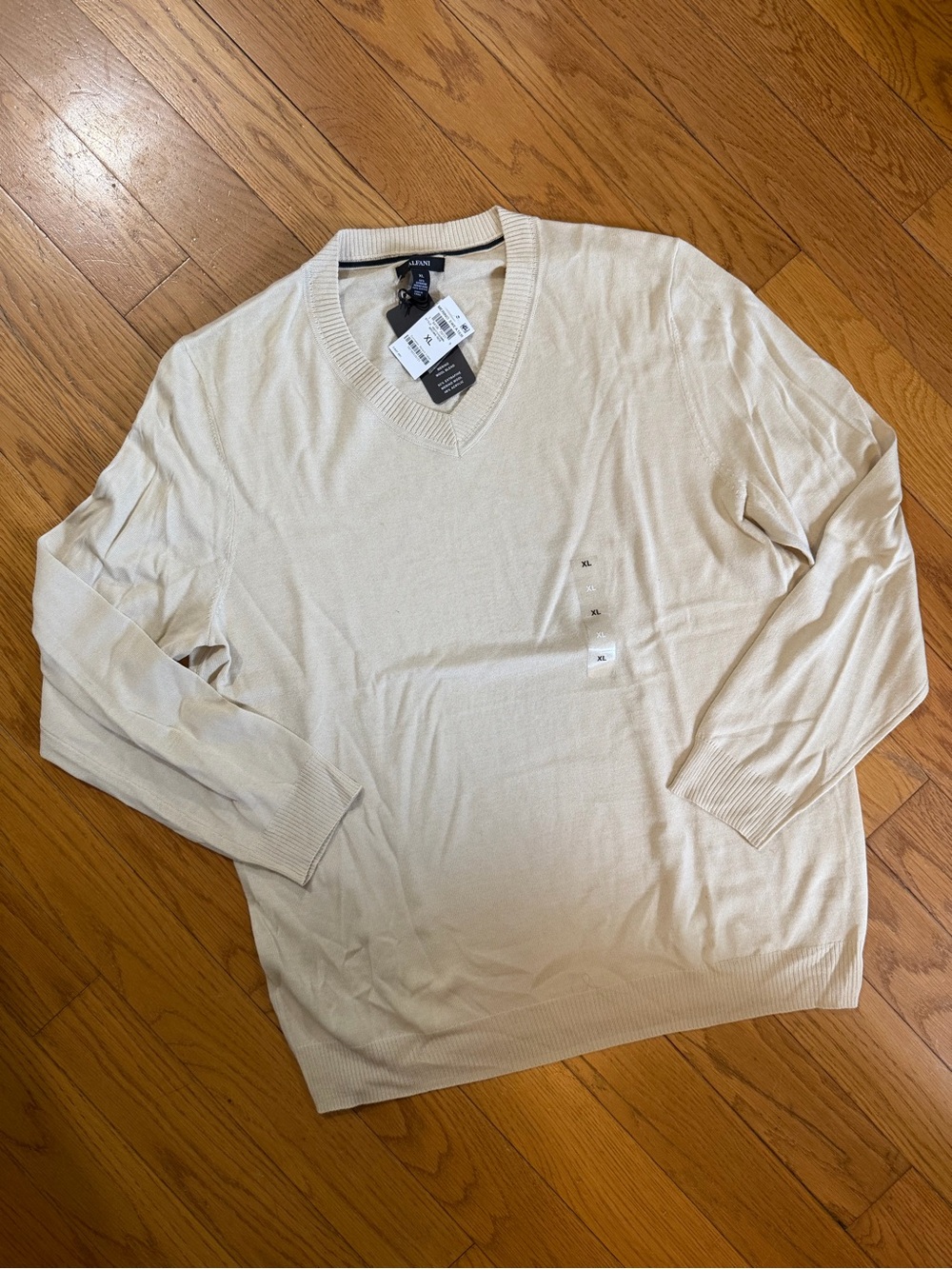 Alfani Men's V-Neck Merino Sweater